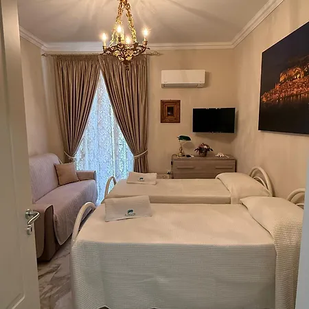 Il Delfino House チェファル